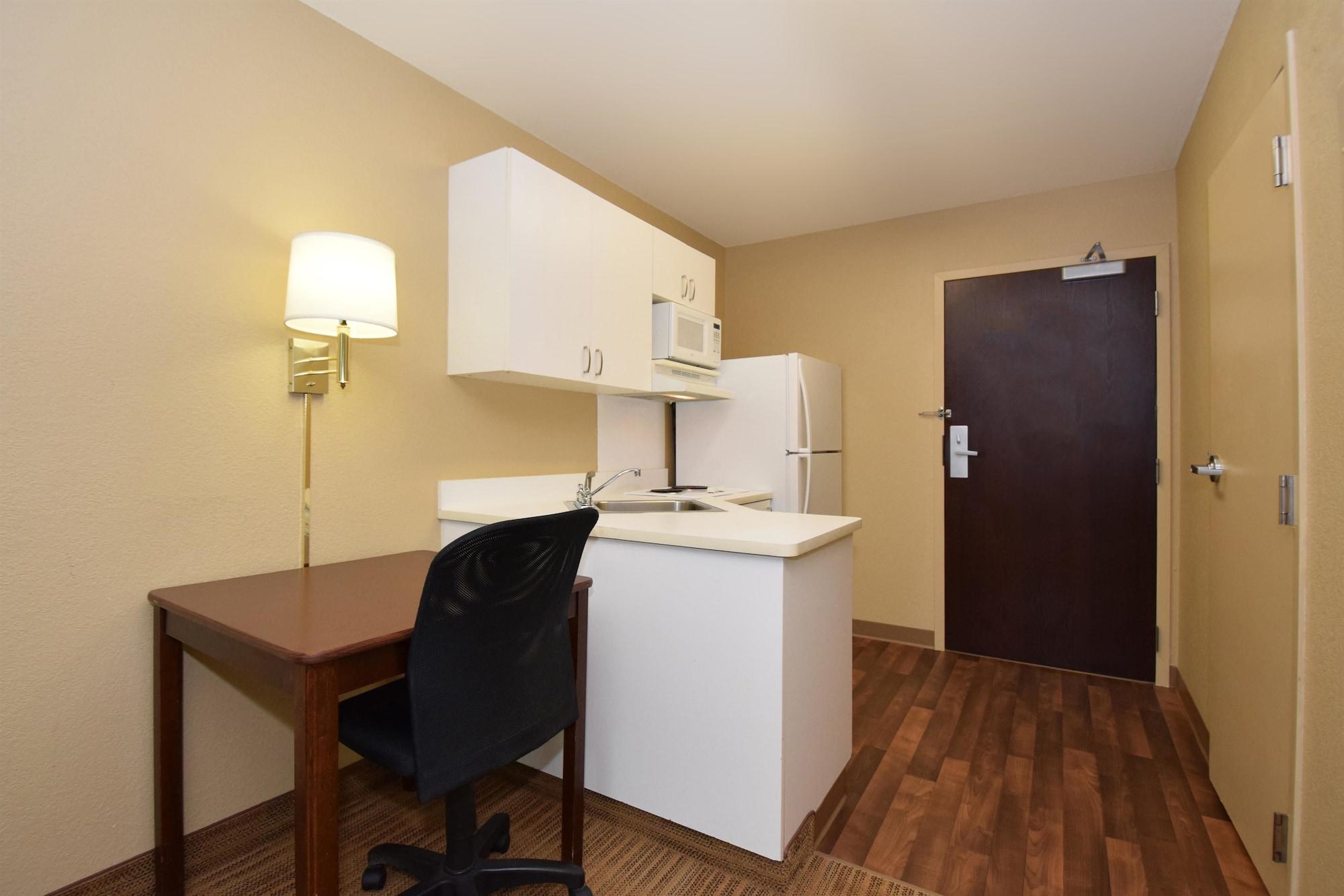 Extended Stay America Suites - Houston - Galleria - Westheimer Екстериор снимка