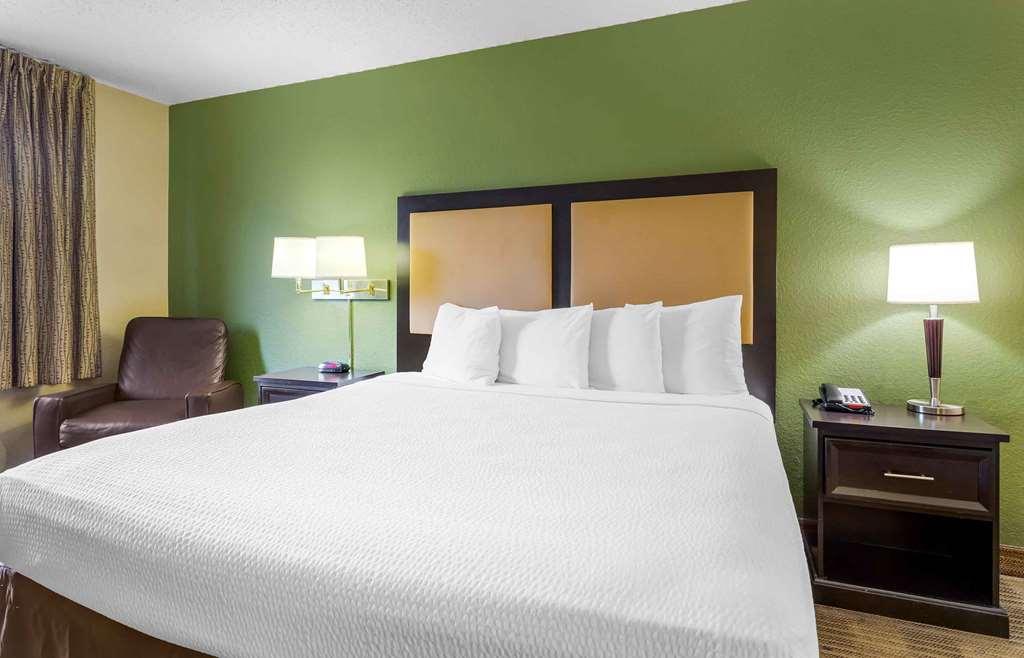 Extended Stay America Suites - Houston - Galleria - Westheimer Стая снимка