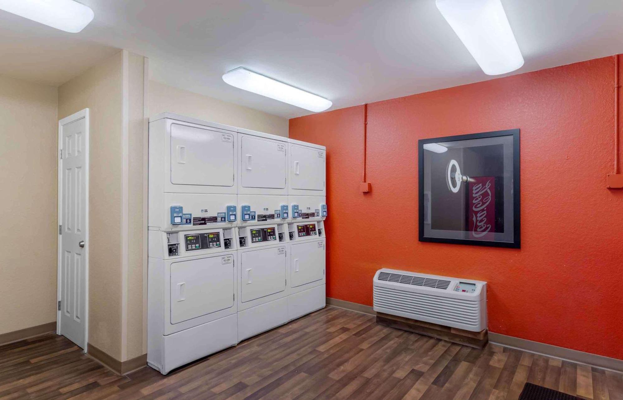 Extended Stay America Suites - Houston - Galleria - Westheimer Екстериор снимка