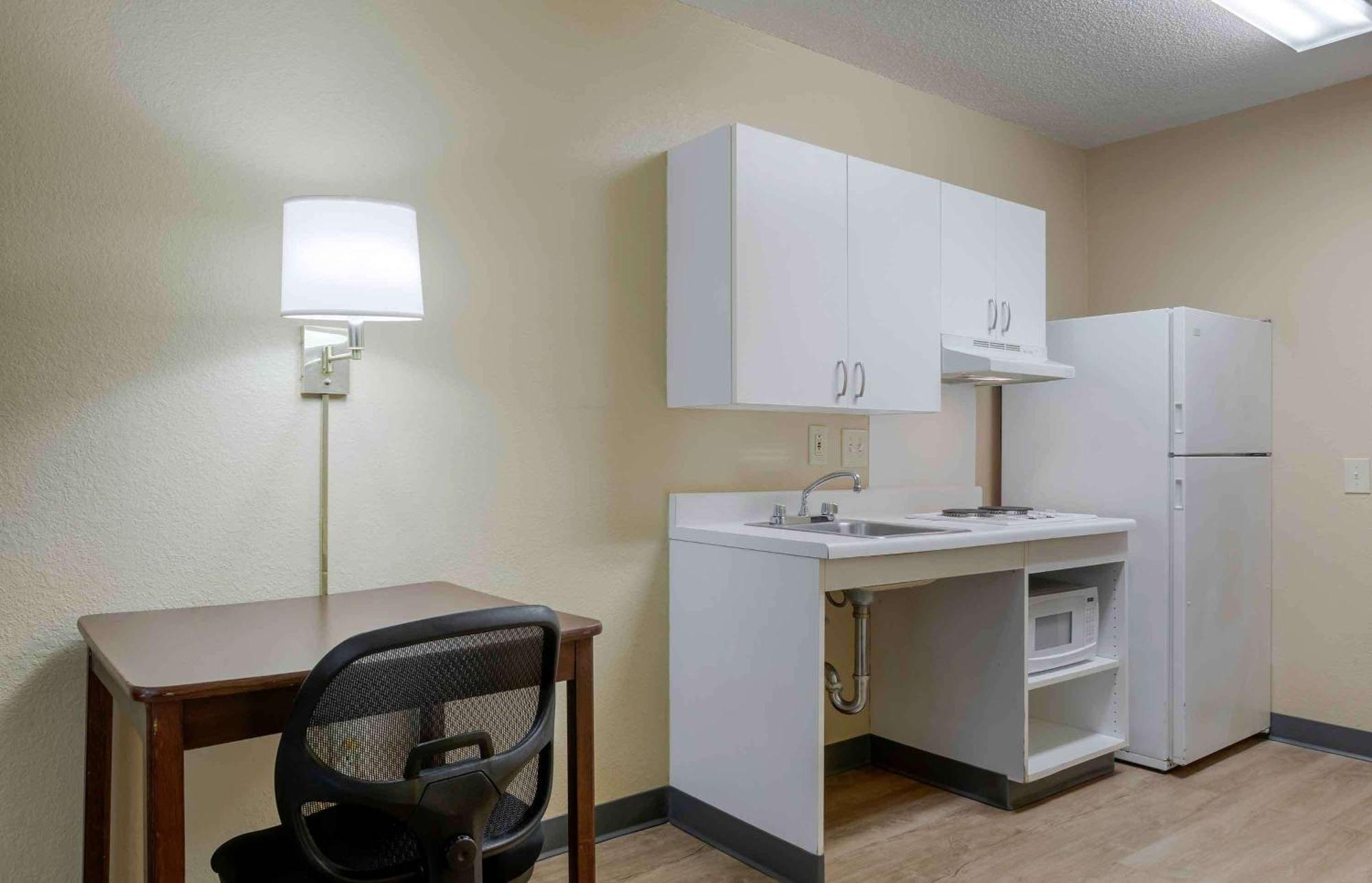Extended Stay America Suites - Houston - Galleria - Westheimer Екстериор снимка